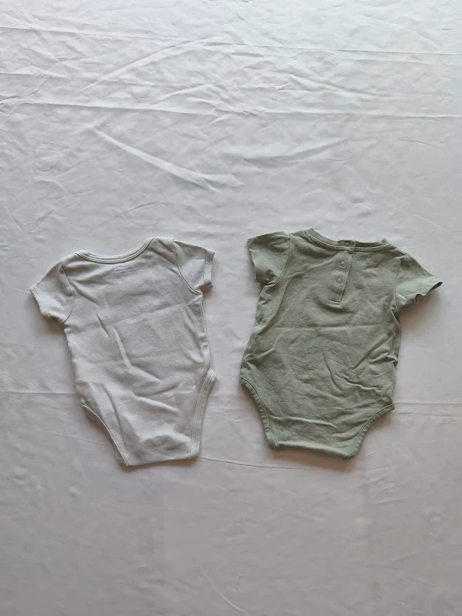 Lote de 2 bodies Vertbaudet 3 meses mangas cortas blanco y verde agua – photo 3